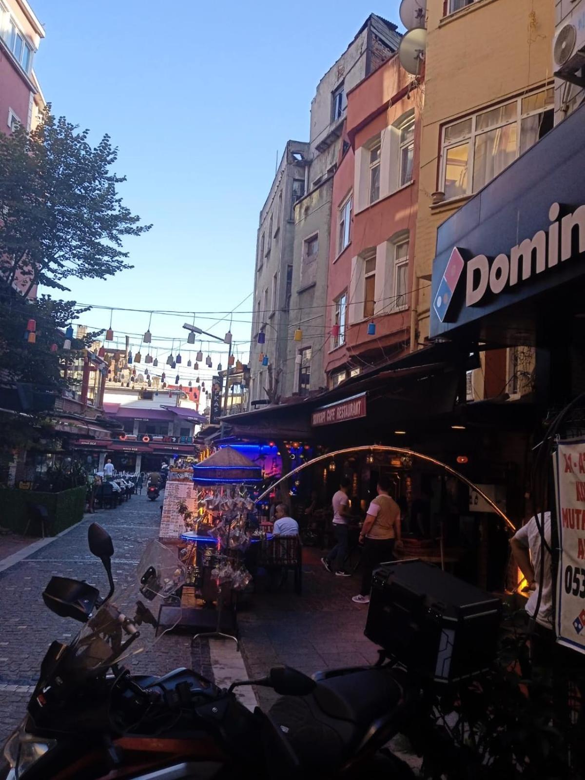 Yellow Bull Istanbul Hotel Exterior foto